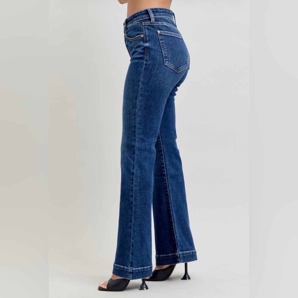 MAKE OFFER Judy Blue PETITE Jasmine Dark Blue Flare Jeans - Picture 2 of 9